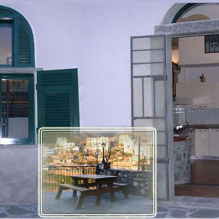Sandra Villa Rooms Corniglia Bagian luar foto
