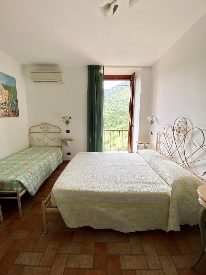 Sandra Villa Rooms Corniglia Bagian luar foto