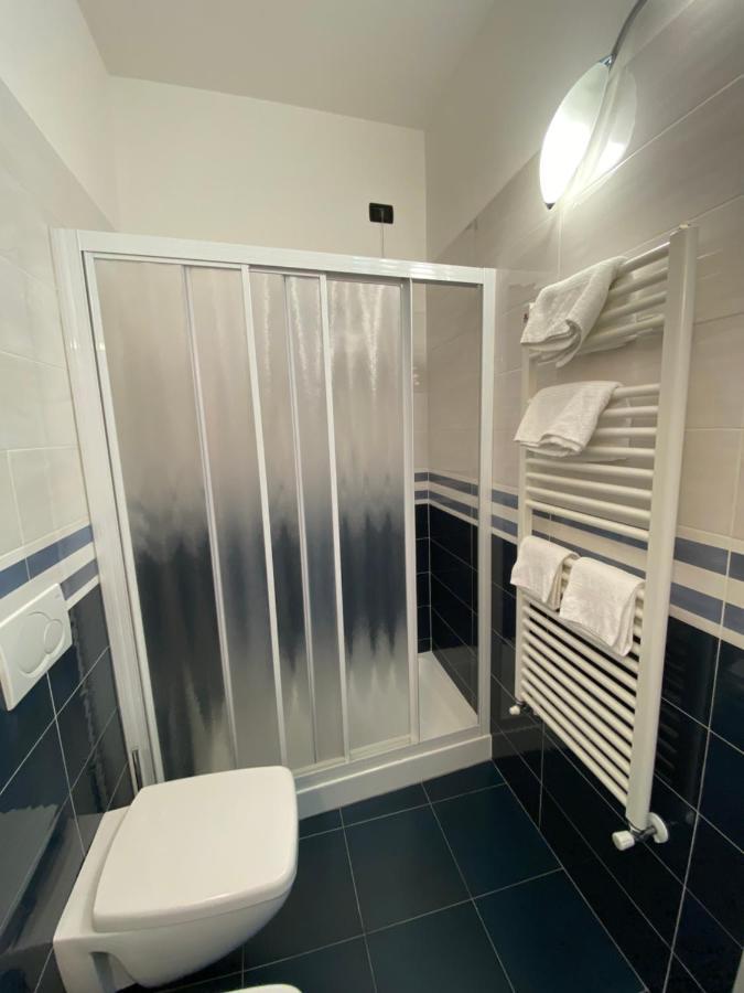 Sandra Villa Rooms Corniglia Bagian luar foto