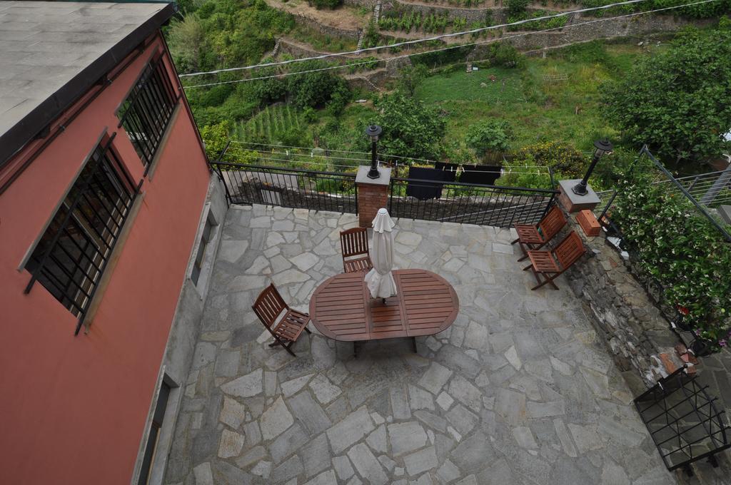 Sandra Villa Rooms Corniglia Bagian luar foto