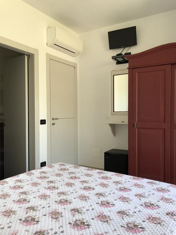 Sandra Villa Rooms Corniglia Bagian luar foto