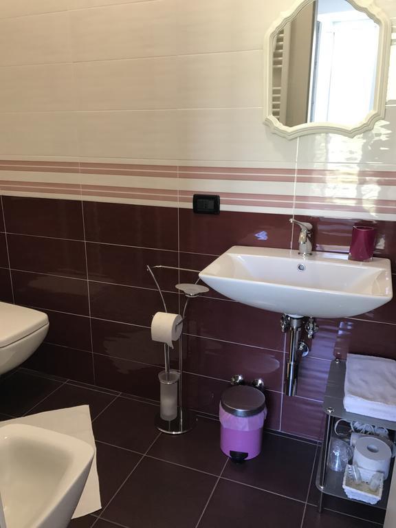 Sandra Villa Rooms Corniglia Bagian luar foto